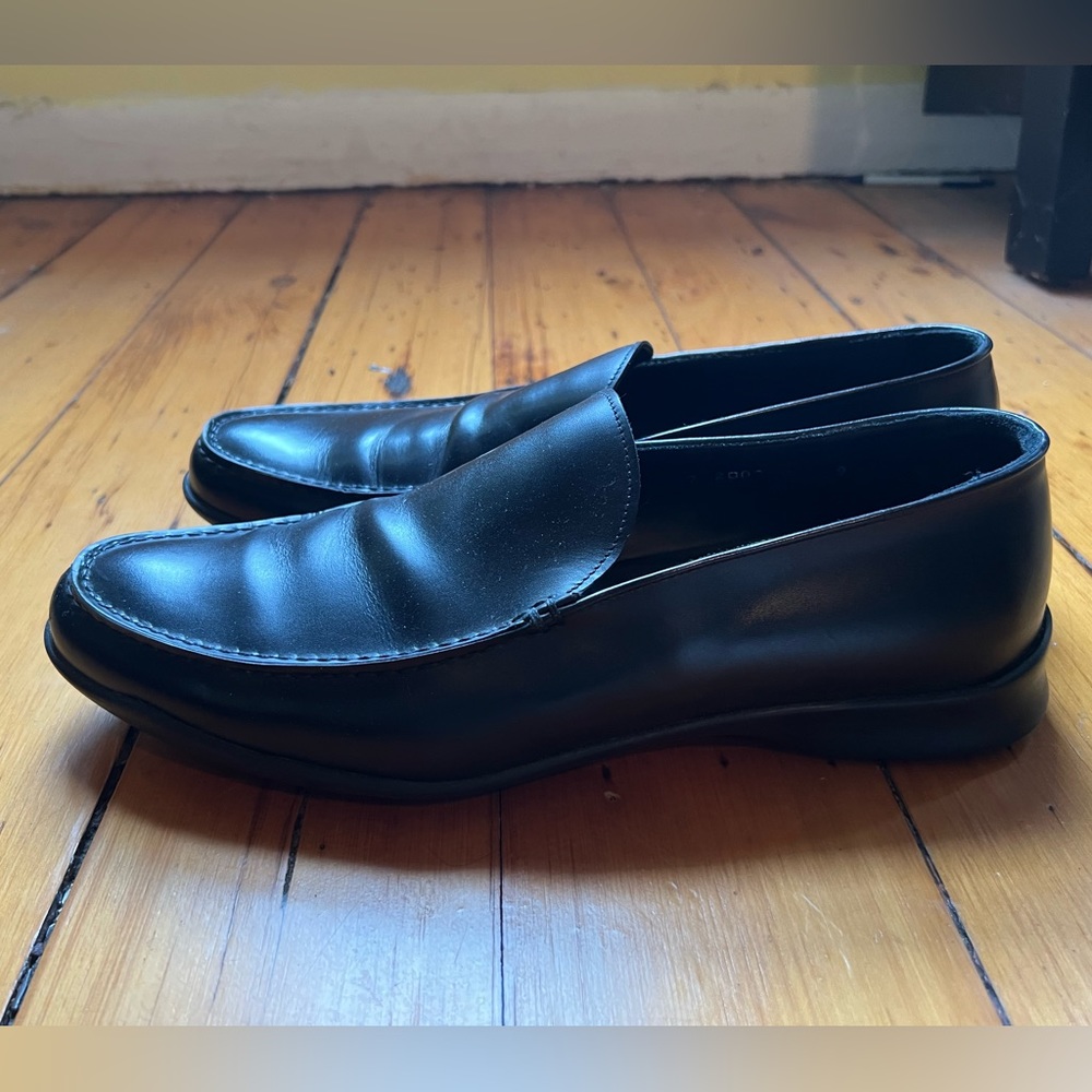 Prada black loafers. Vintage late 90s. - Picture 2 of 9
